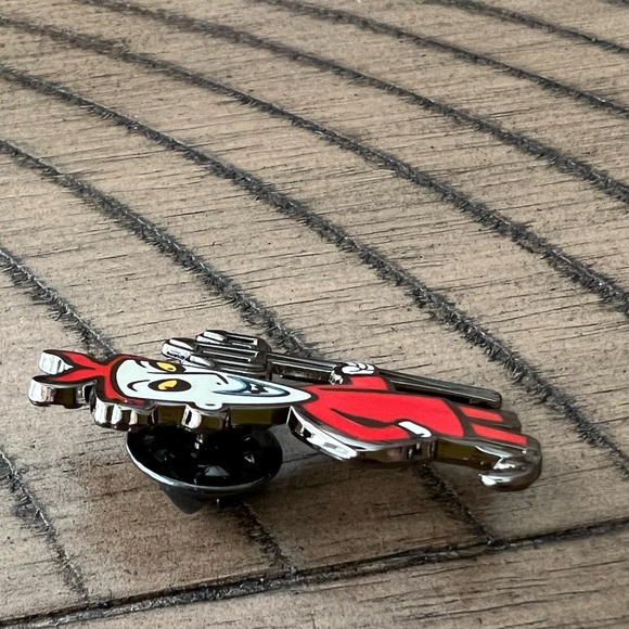 Disney Nightmare Before Christmas Lock Enamel Pin - Picture 2 of 6
